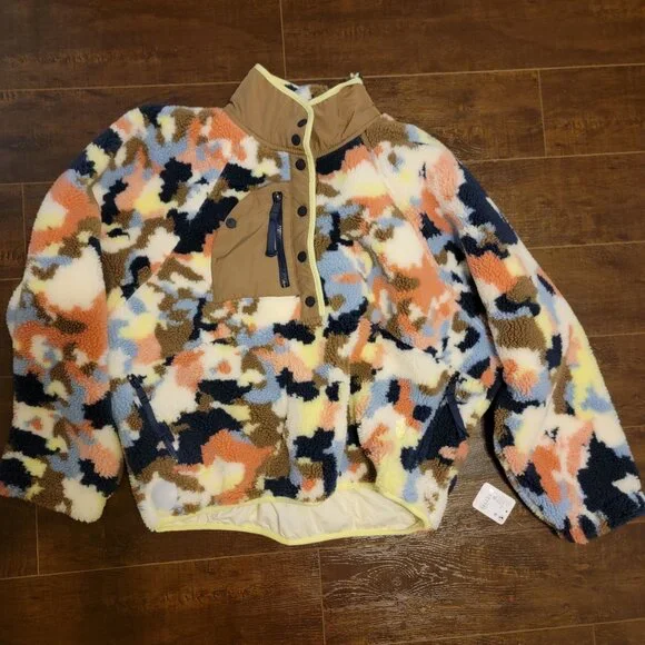 Free People Hit The Slopes Fleece Pullover Jacket Womens L Camo Cozy Casual Boho - Picture 2 of 6